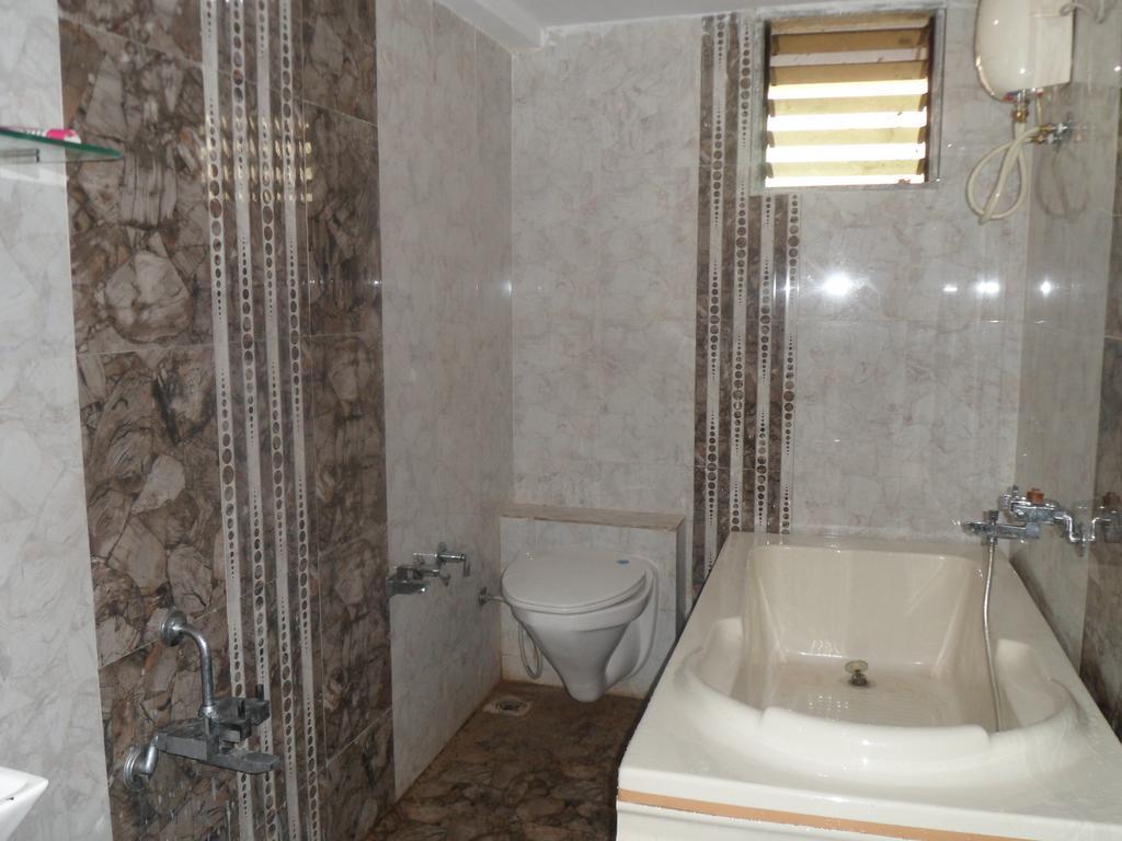 Hotel Canada Palace Watuwa Zewnętrze zdjęcie